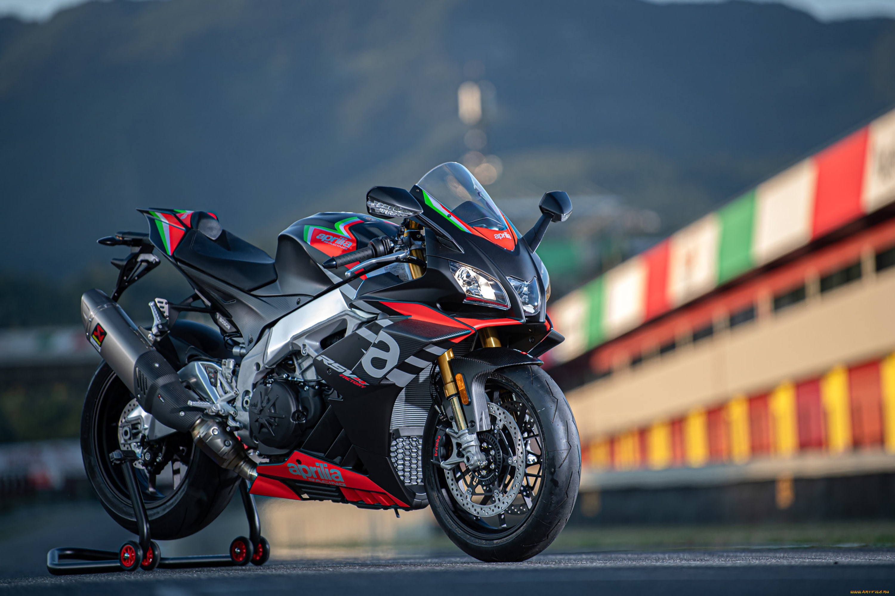 Aprilia на рабочий стол